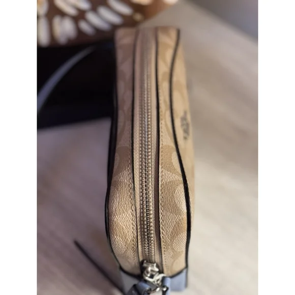 Coach Mini Jamie Camera Crossbody Bag - Picture 6 of 16